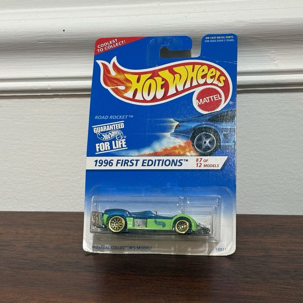Hot Wheels Road Rocket 1996 First Editions 1:64 Green/Blue Diecast Unopened